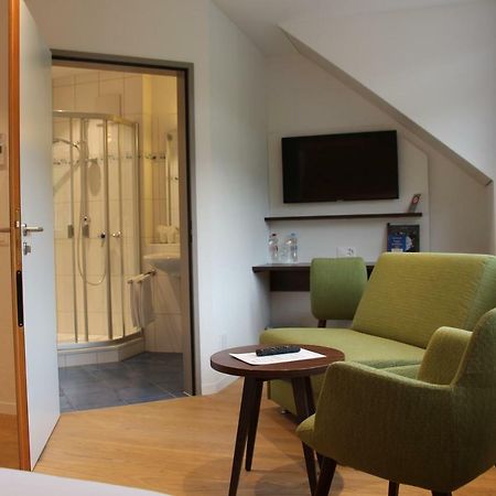 Seehotel Delphin Meisterschwanden Bagian luar foto
